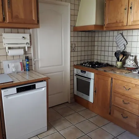 Au Coeur De La Station - 1540 *